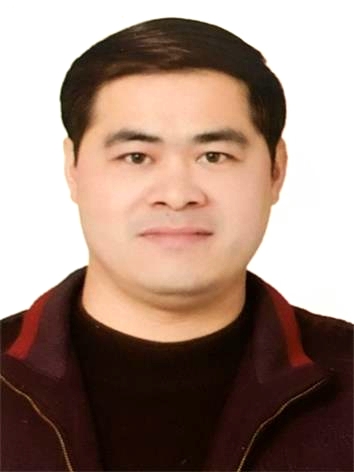 杨文艺头像