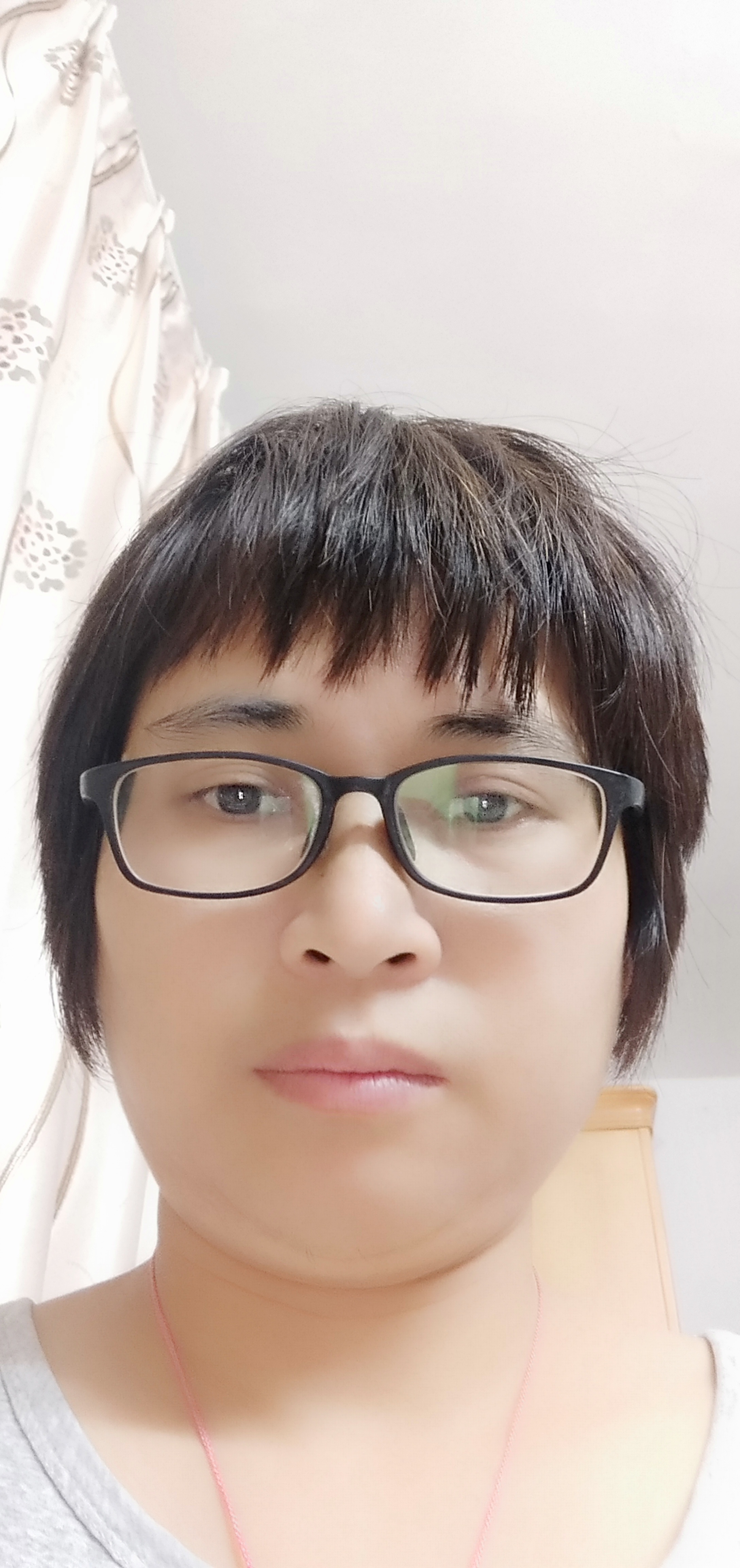 林玉梅头像