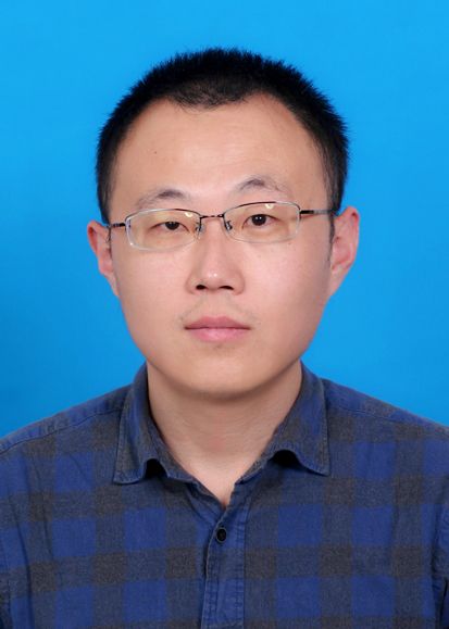 杨国栋头像