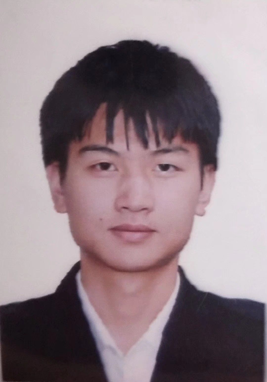 宋波头像