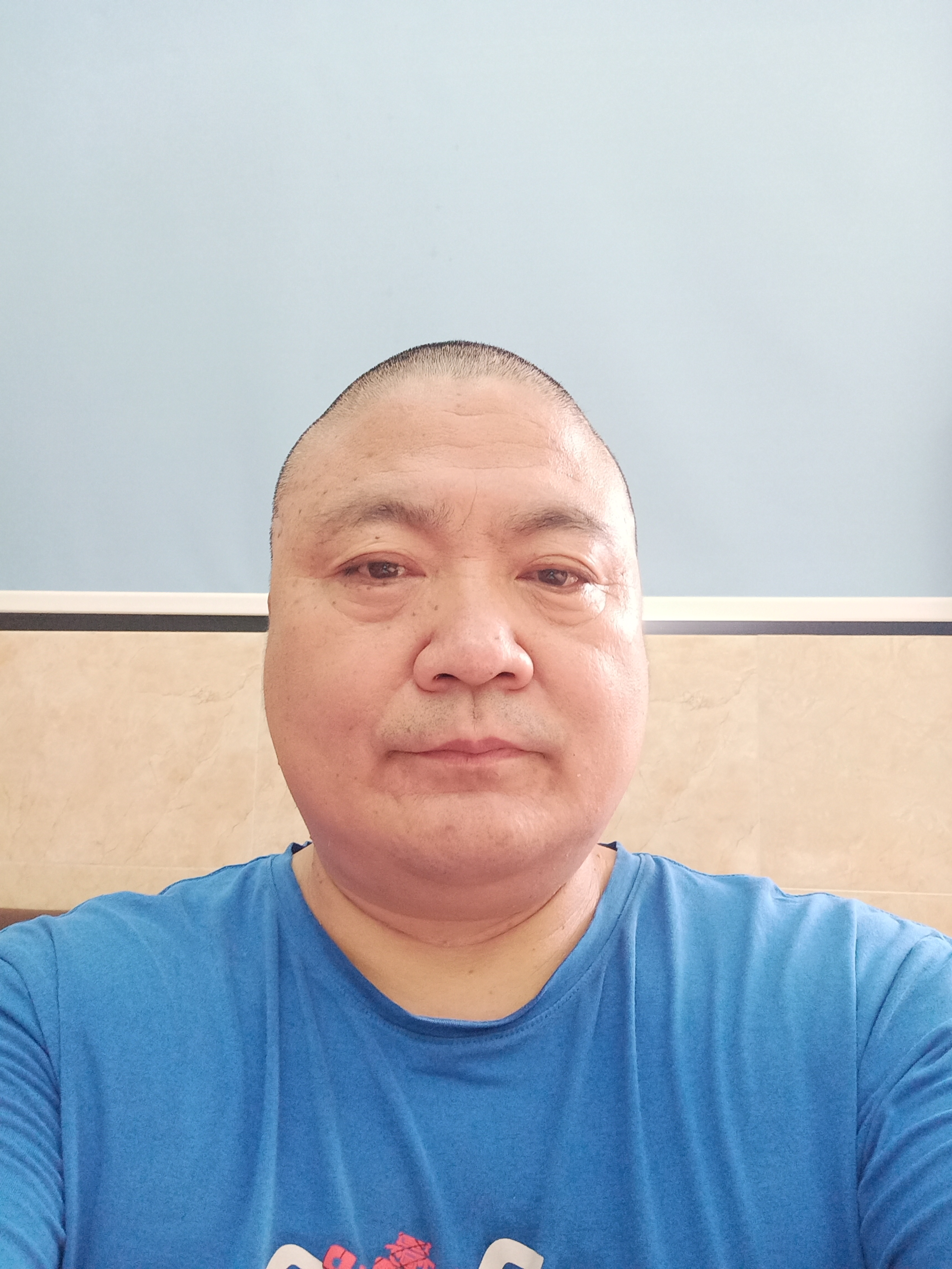 田忠新头像