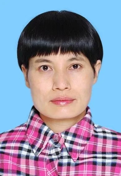 吕素梨头像