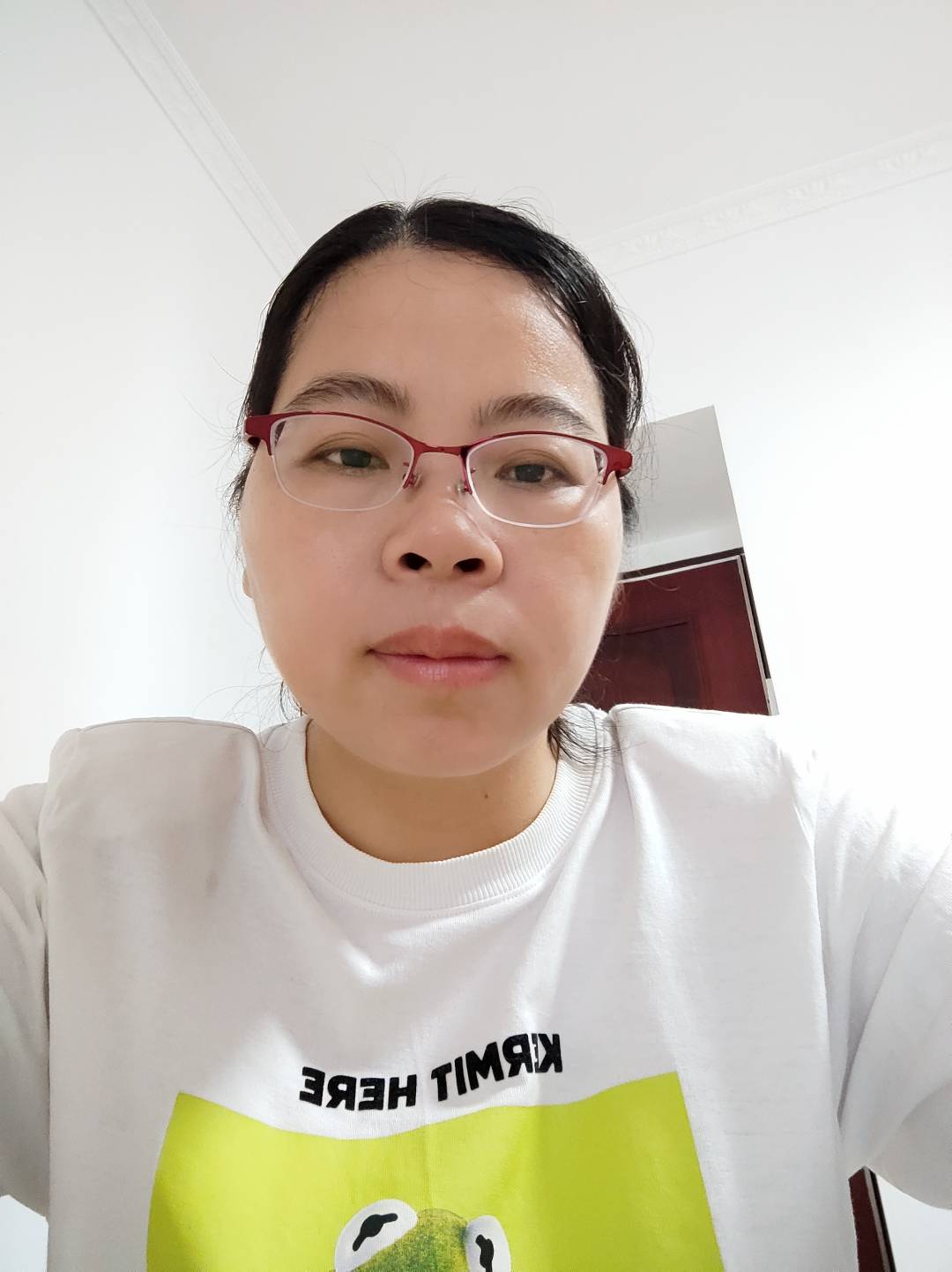 廖业妥头像