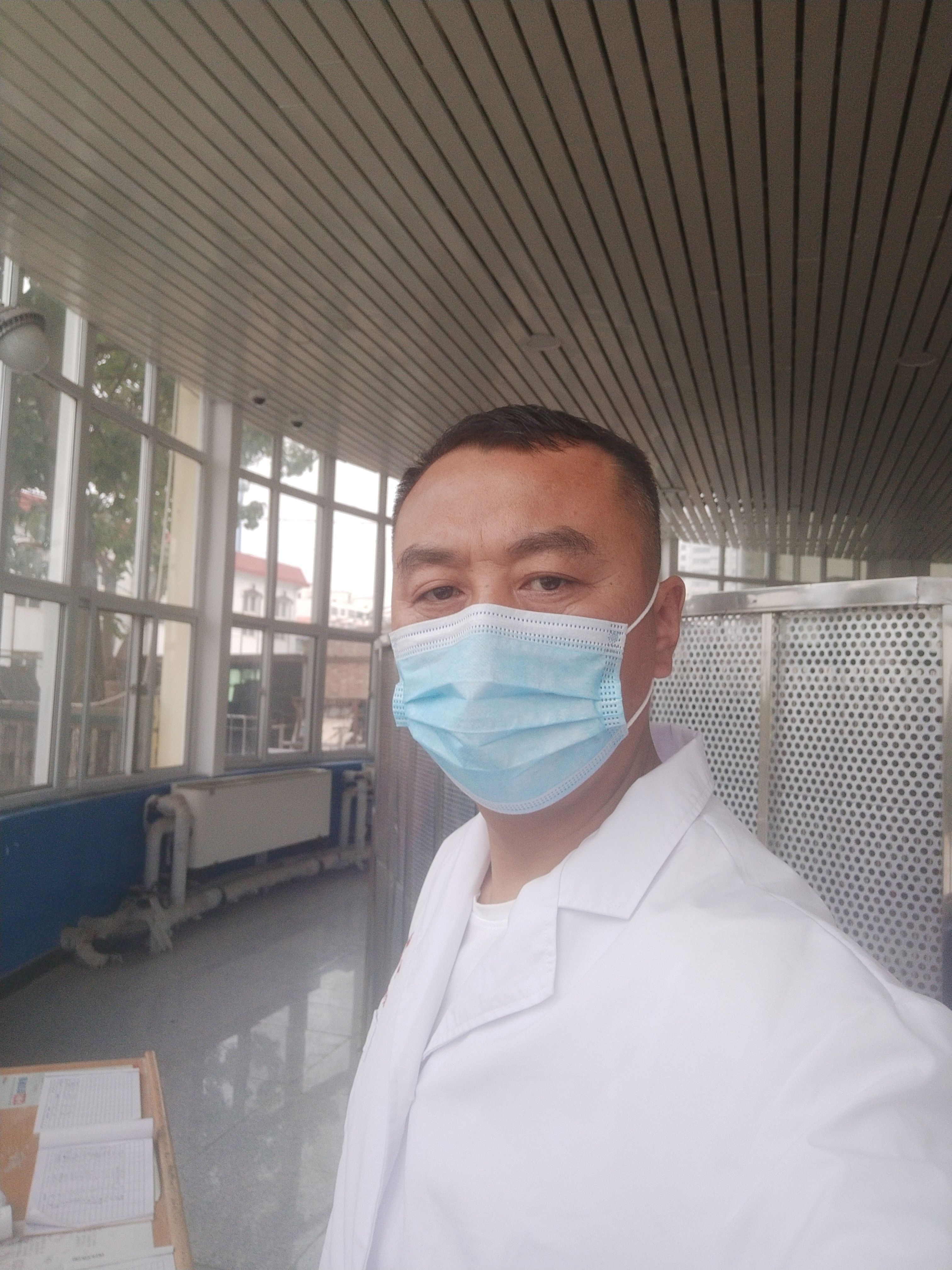 周传景头像