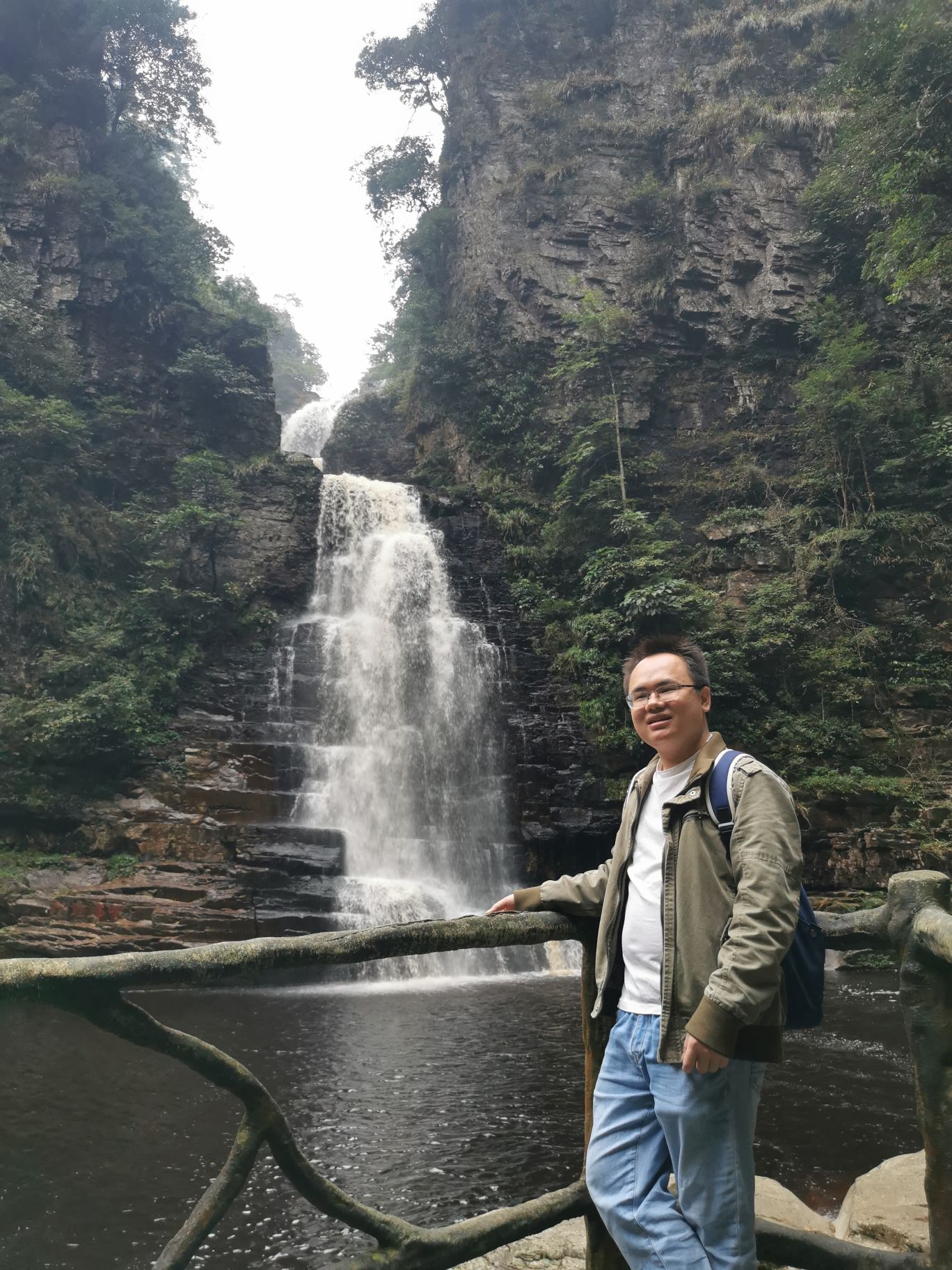 刘品明头像