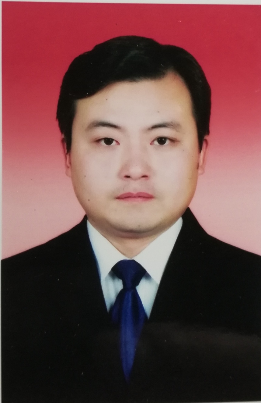 李锴头像