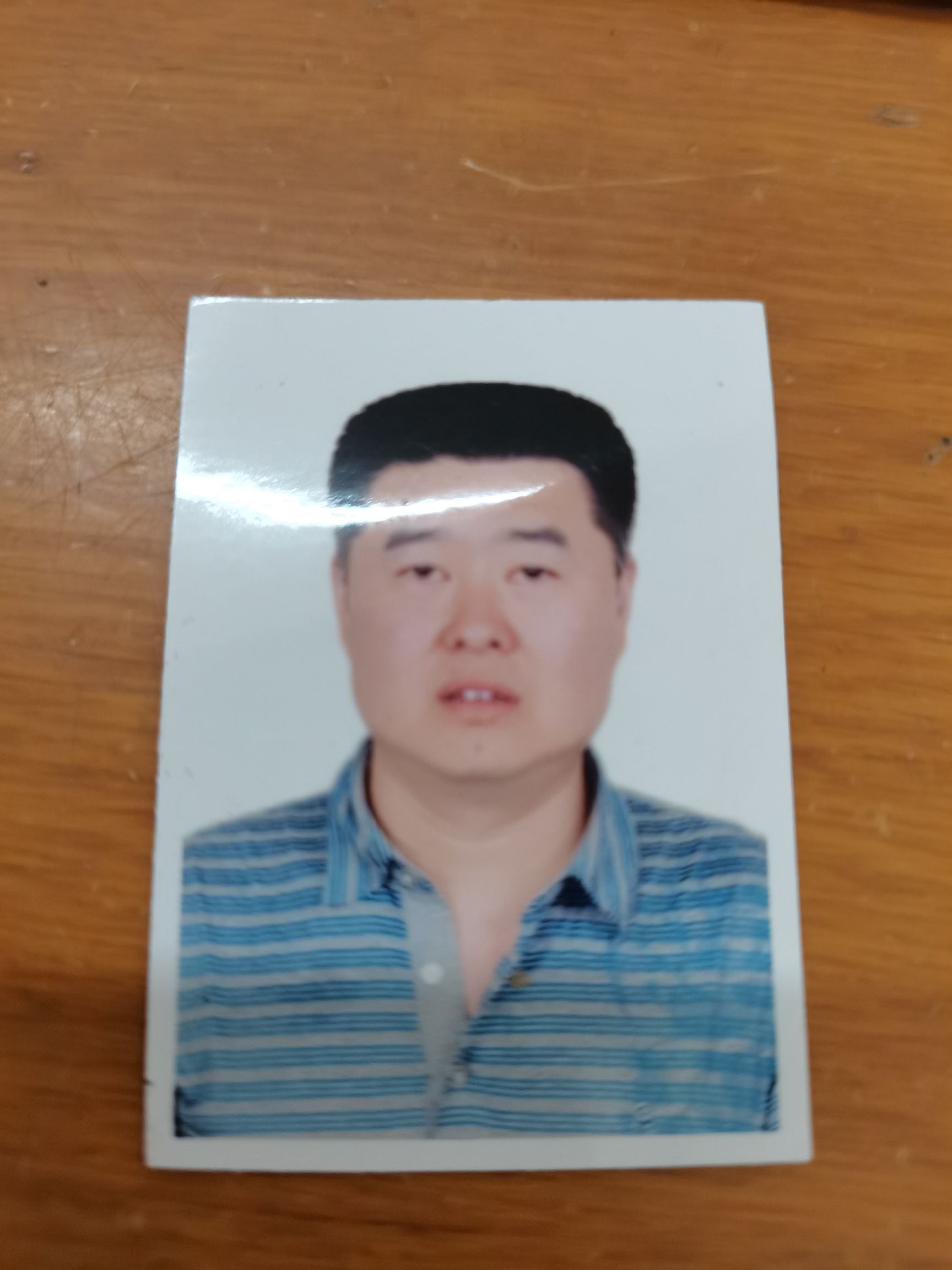 吴康头像