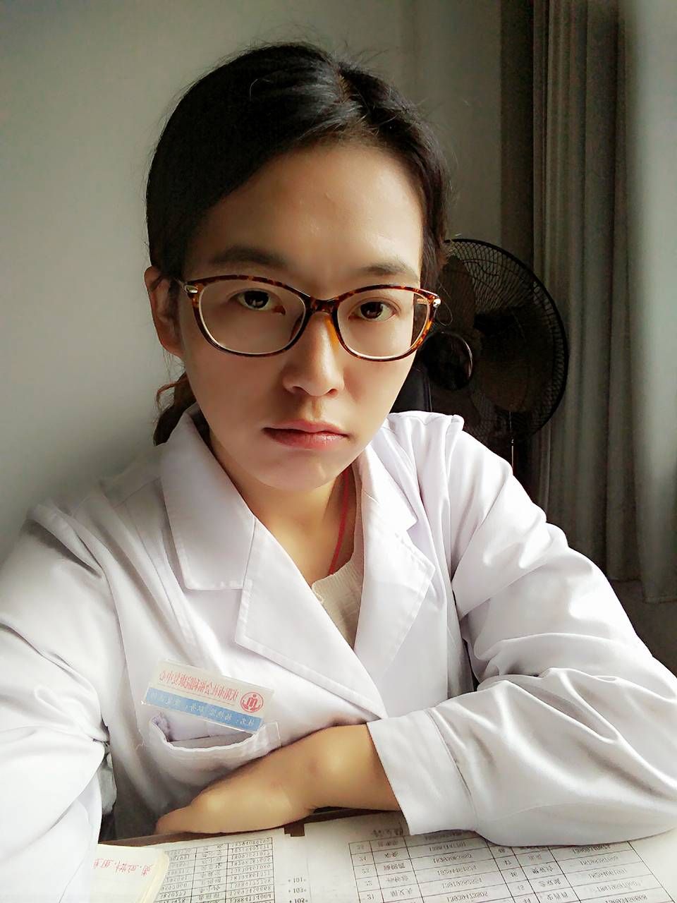 杨艳蓉头像