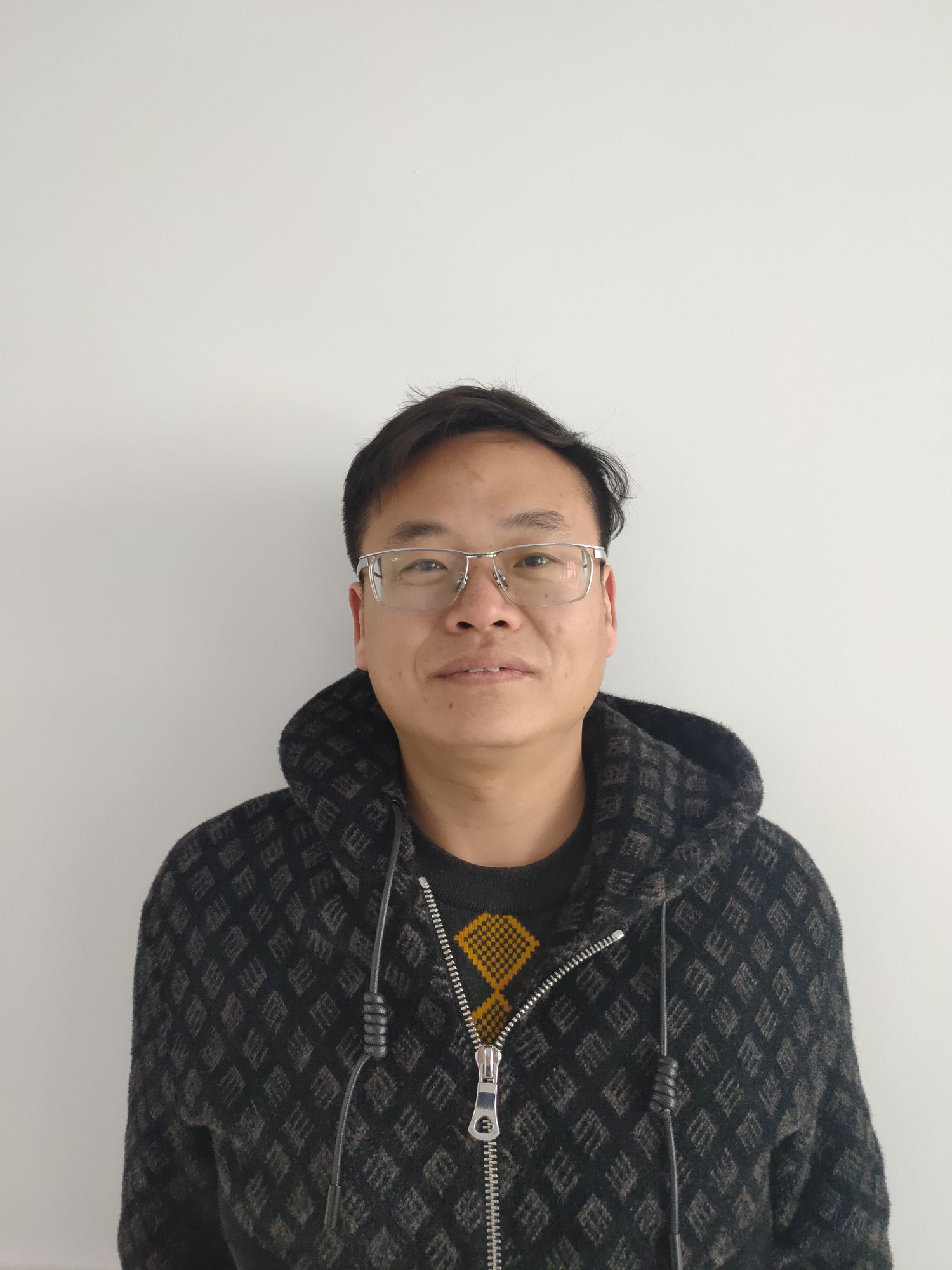 王燕头像