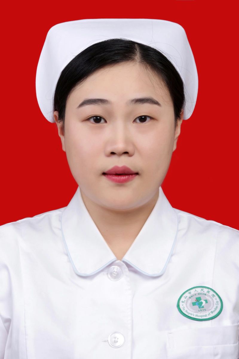张微头像