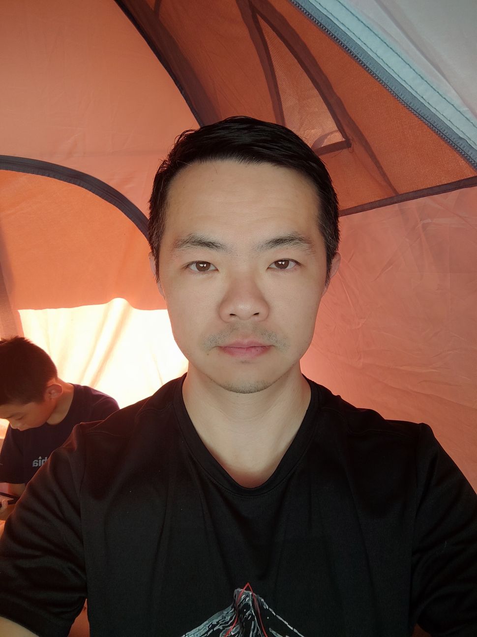 董涛头像