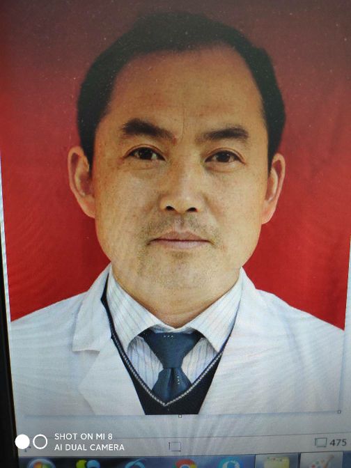 高栋头像