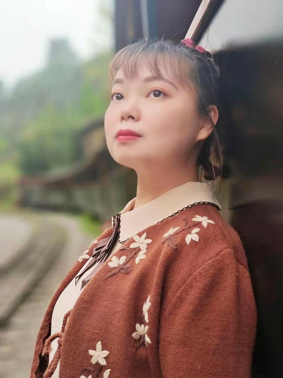 杨蓝头像