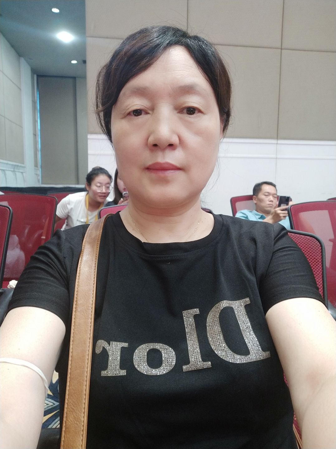 孙健美头像