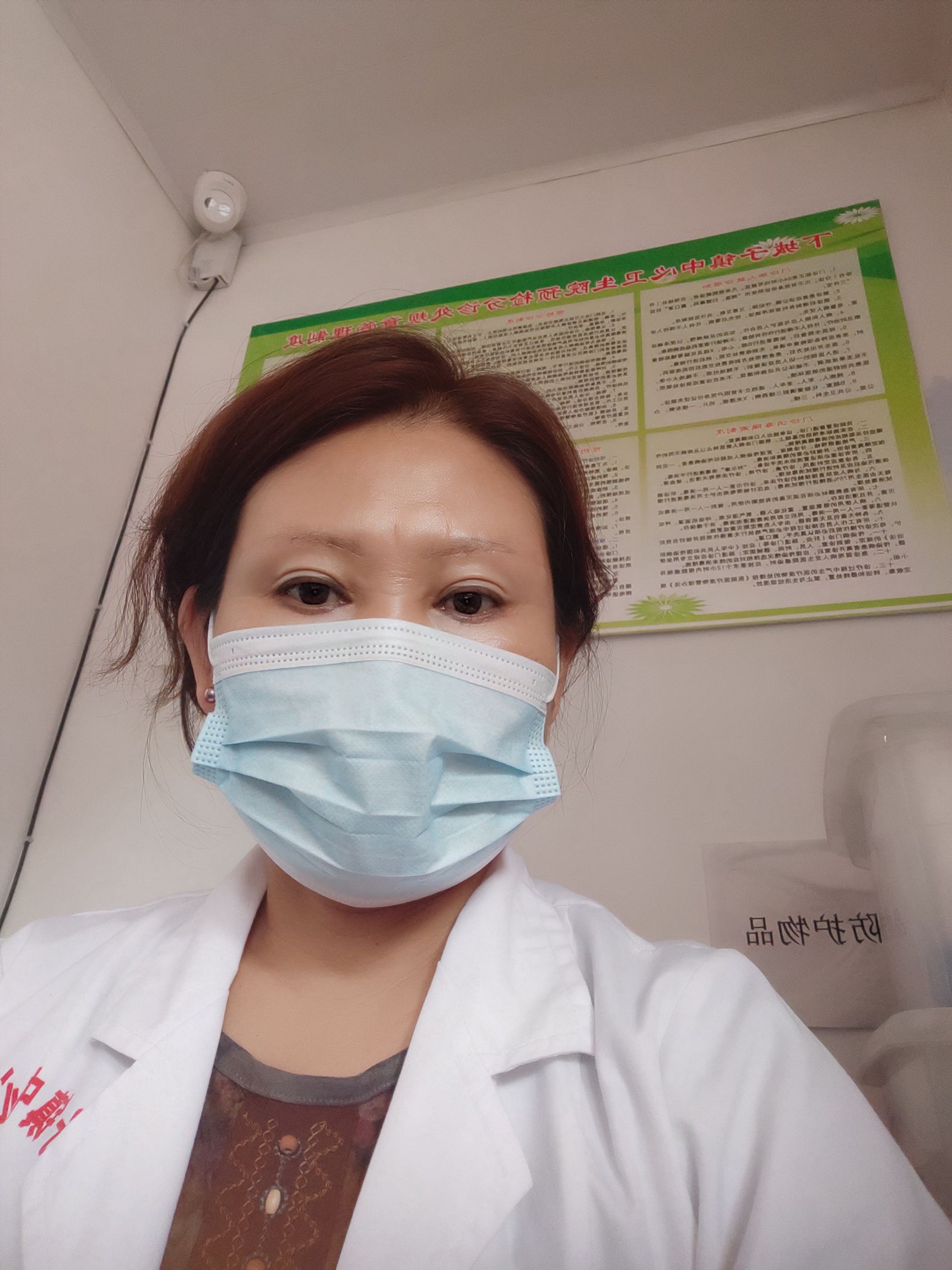王虹头像