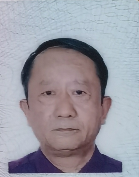 卢山头像