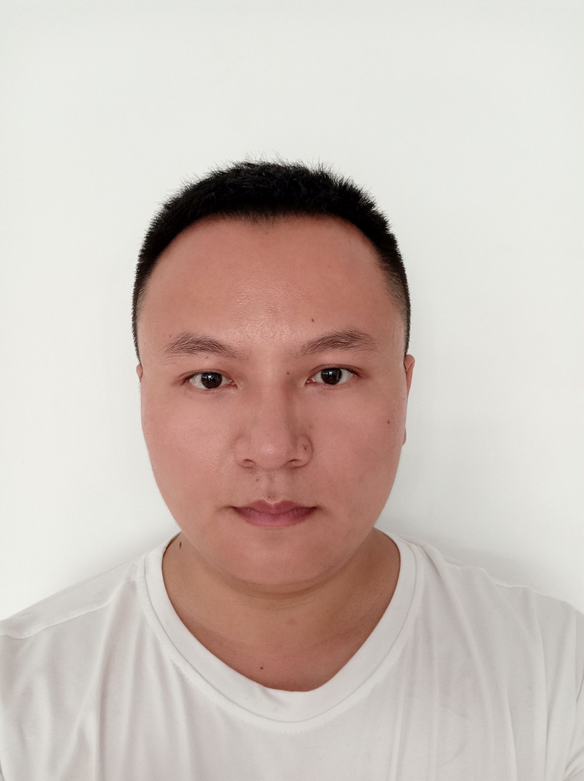 李润泽头像