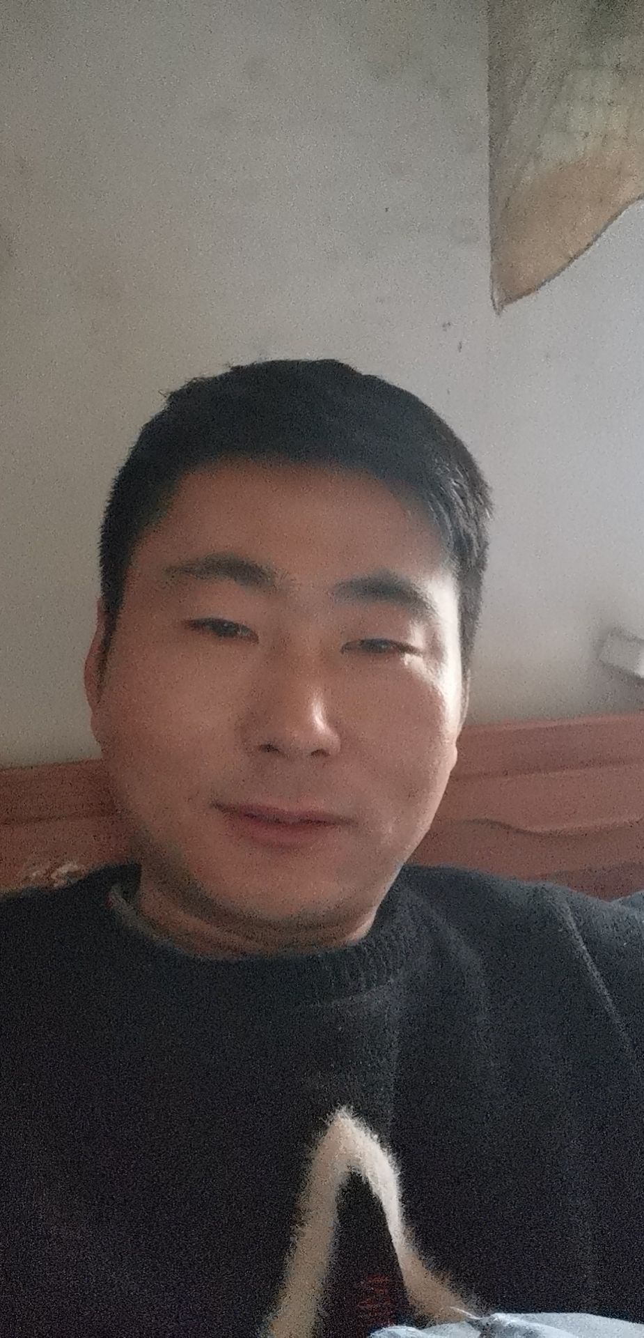 尤廷良头像