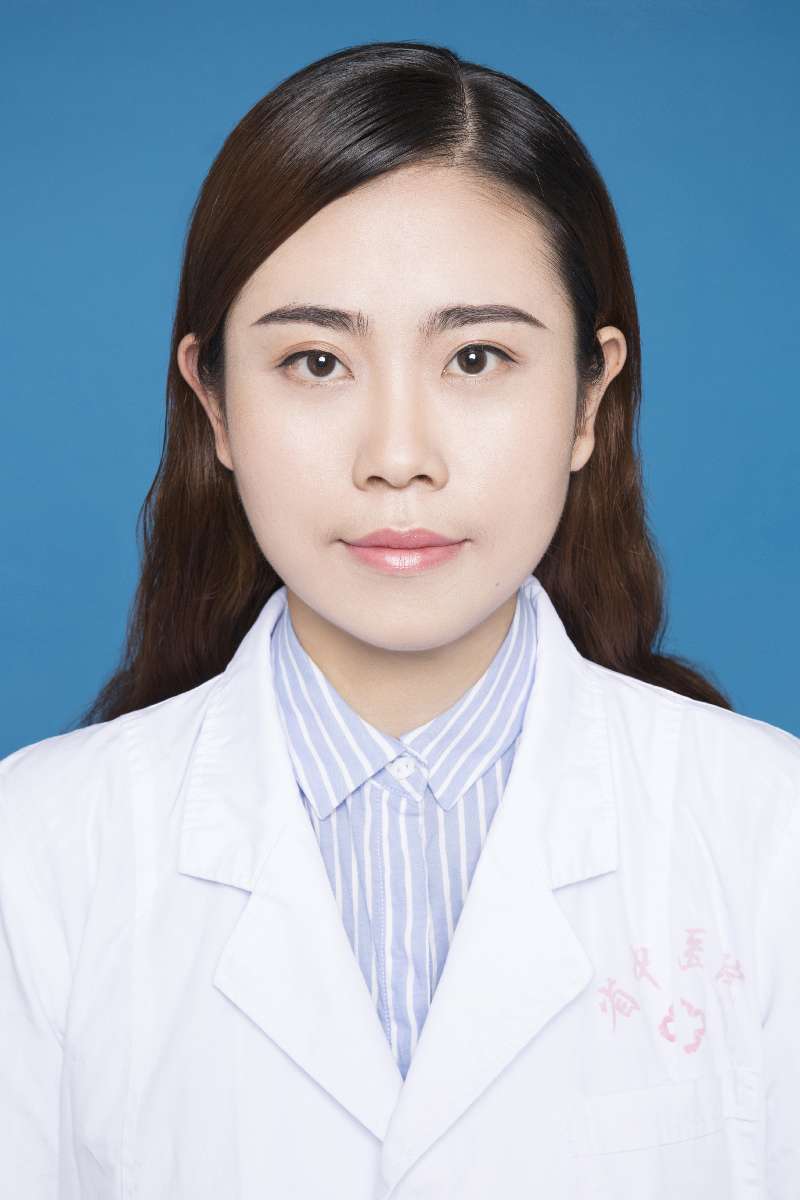 张倩头像