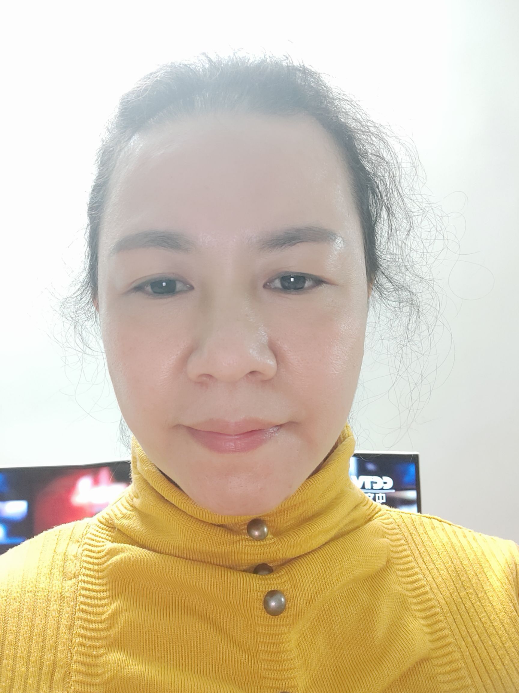 程彩凤头像