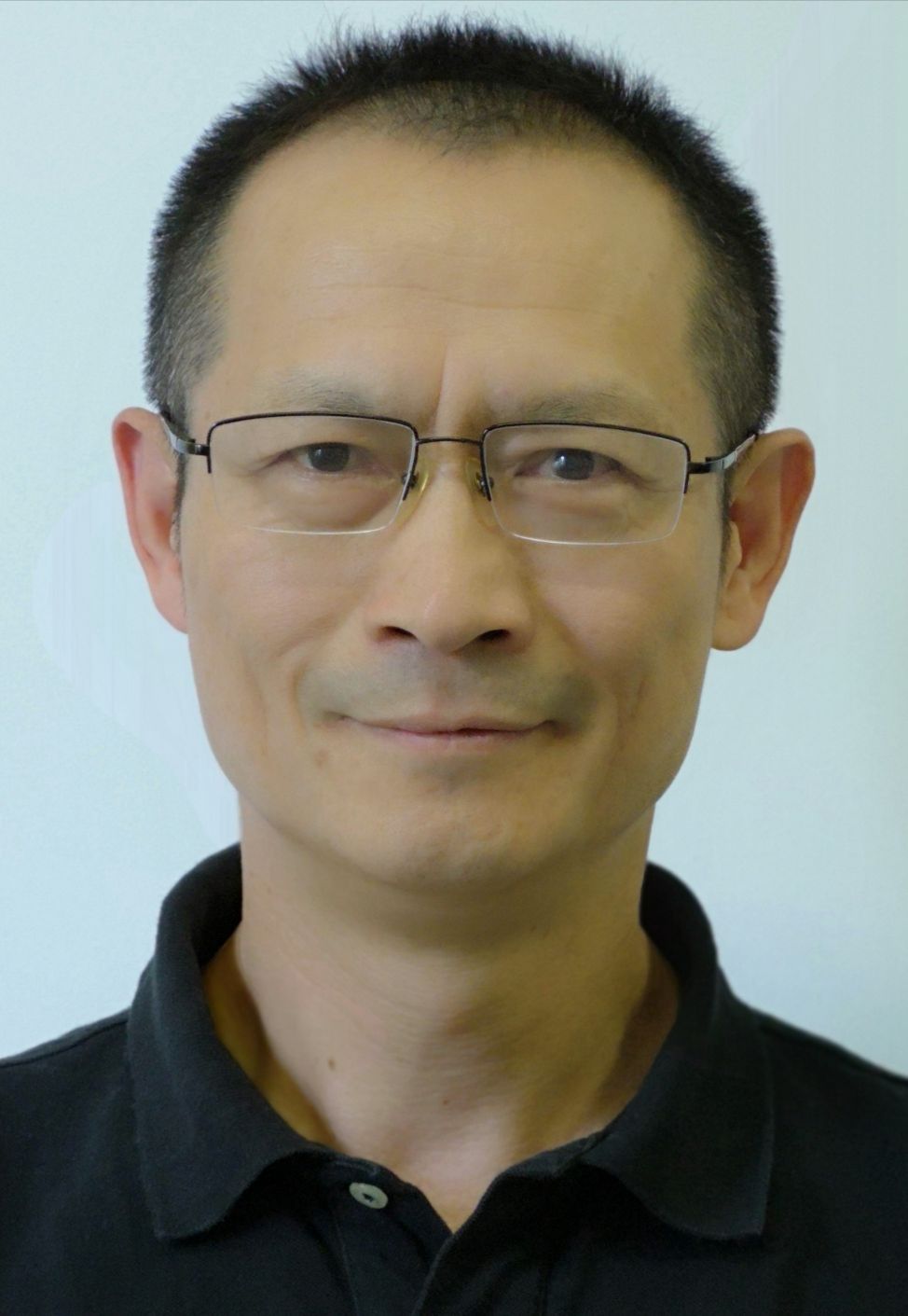 彭小平头像