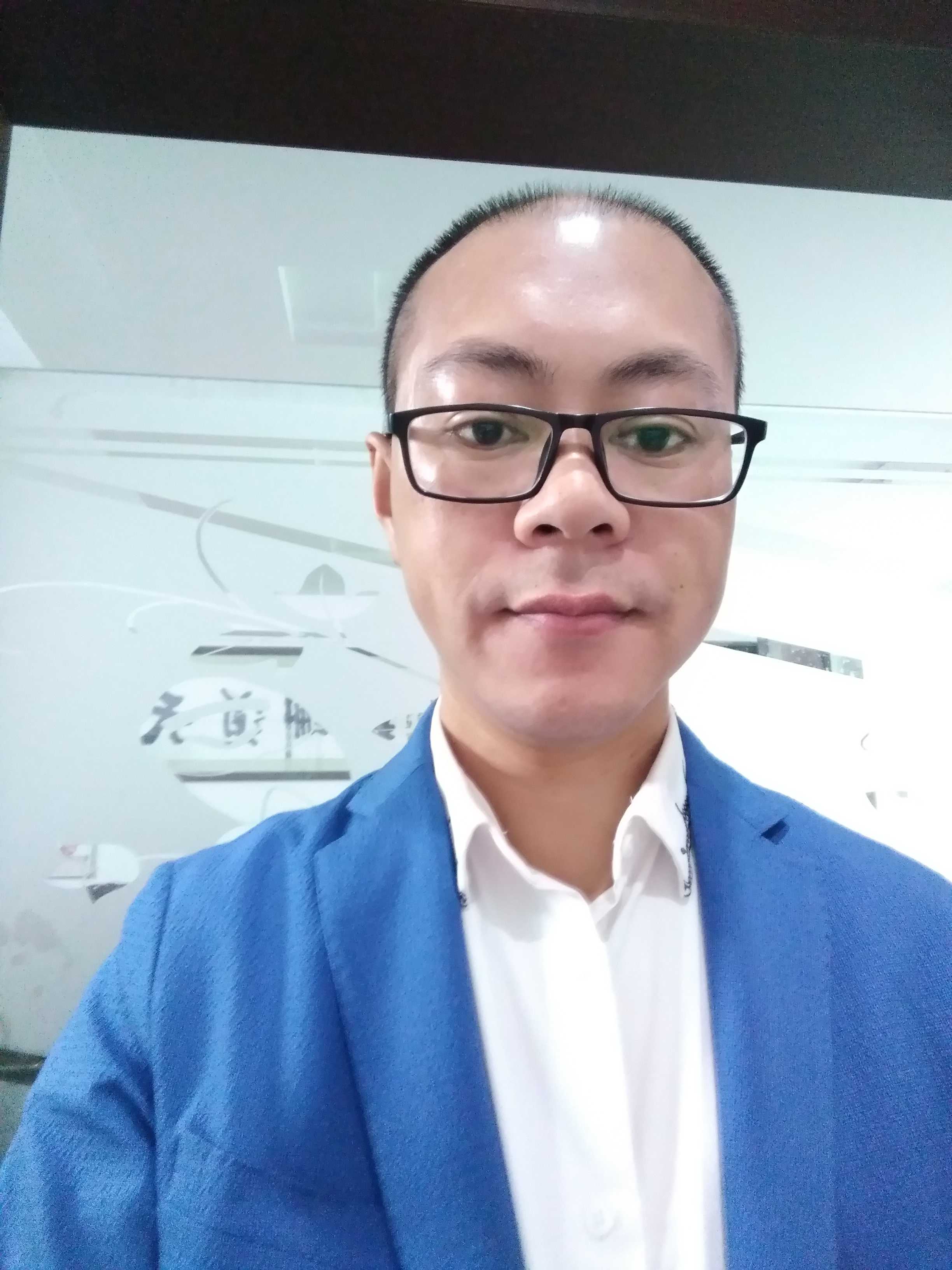 蔡栋头像