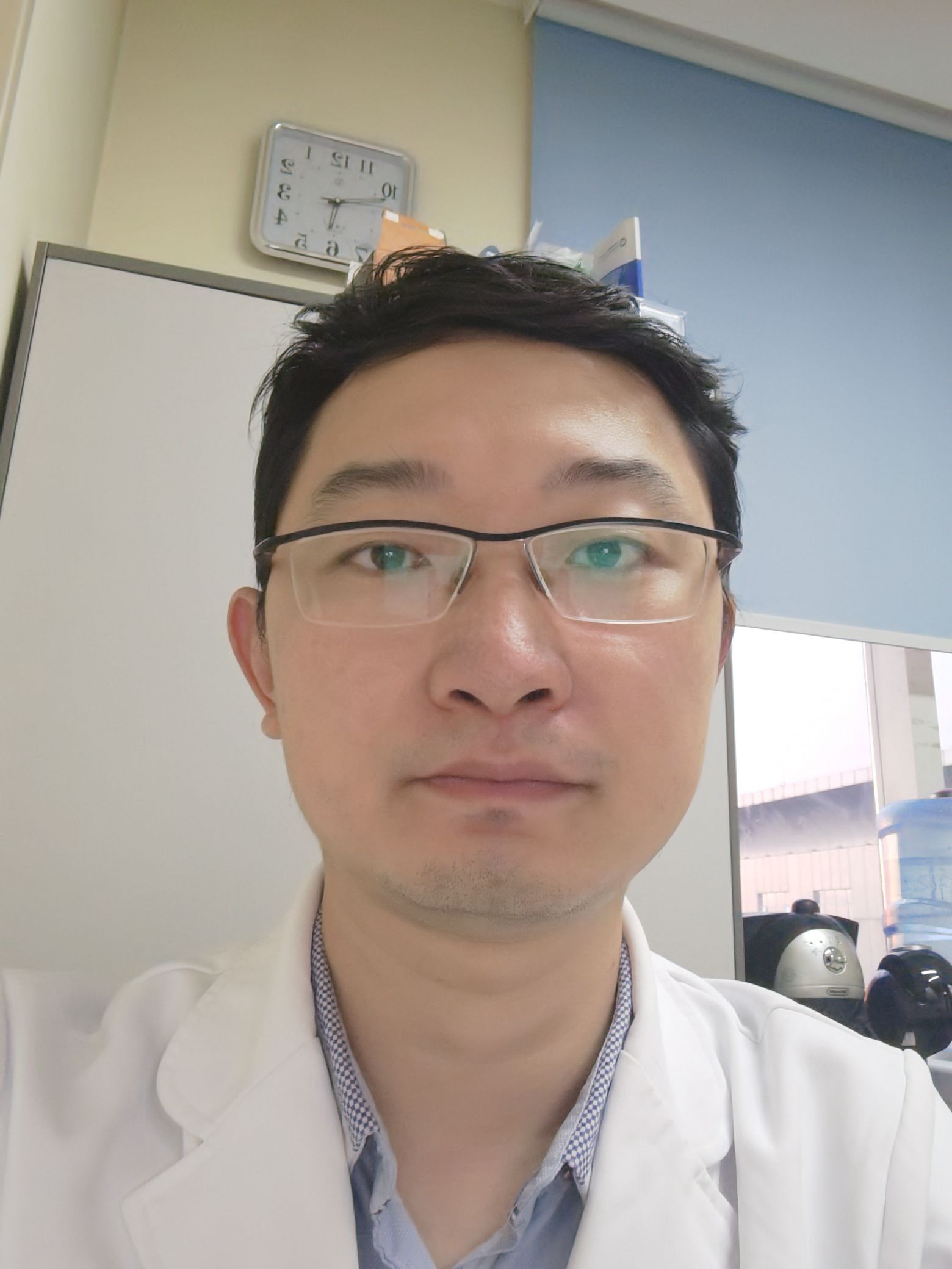 李大鹏头像