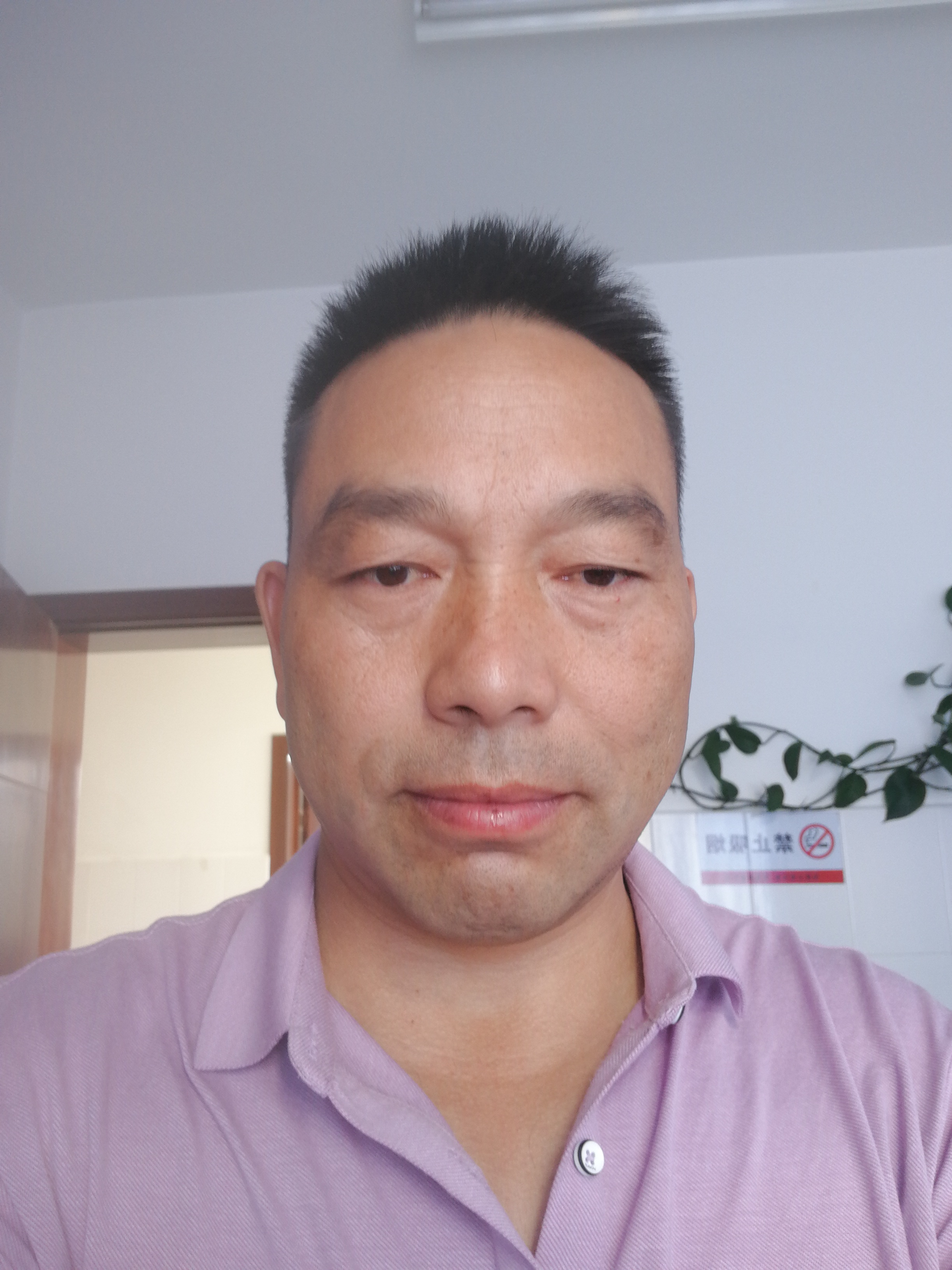 周维明头像