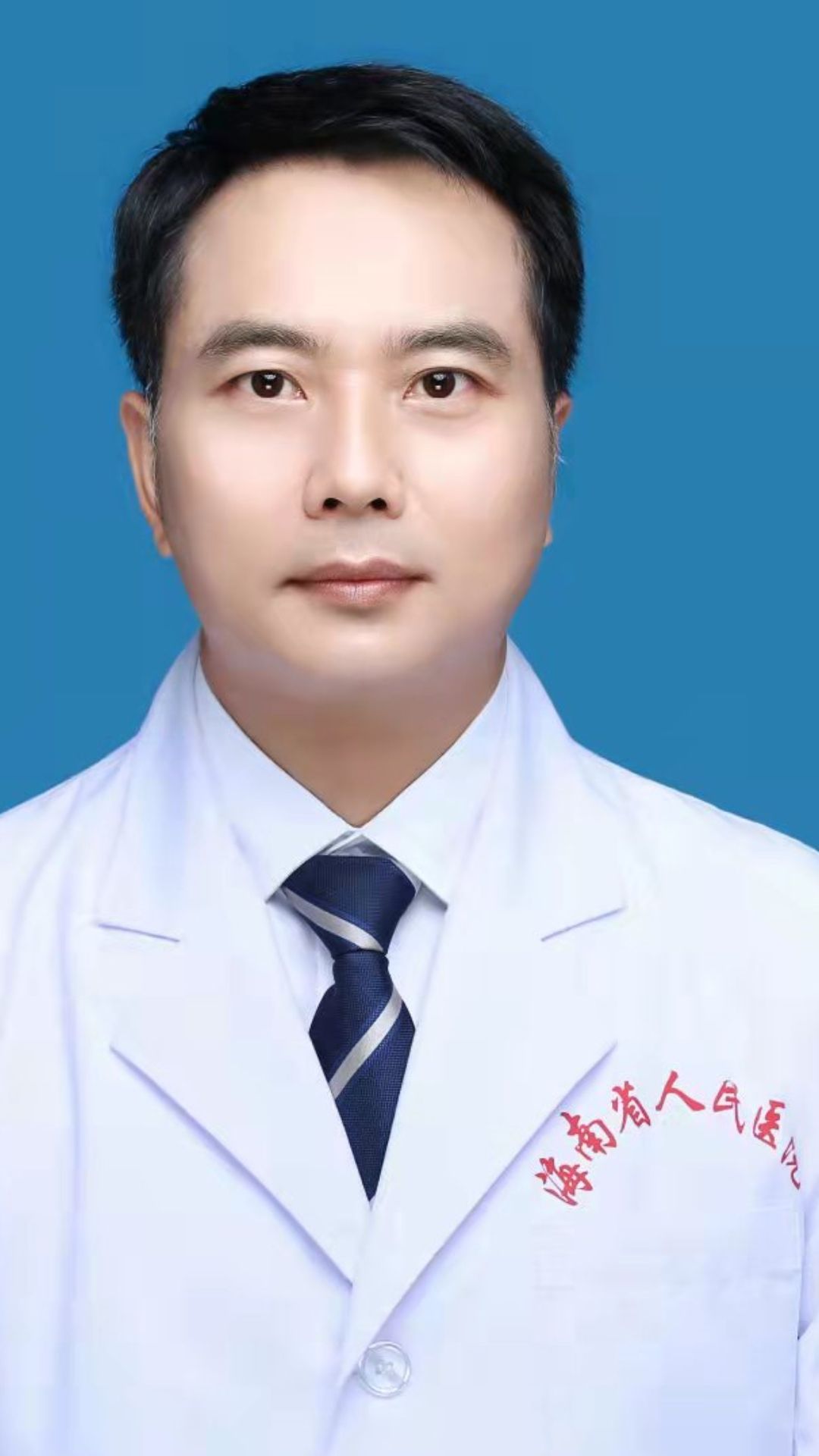 蔡露良头像