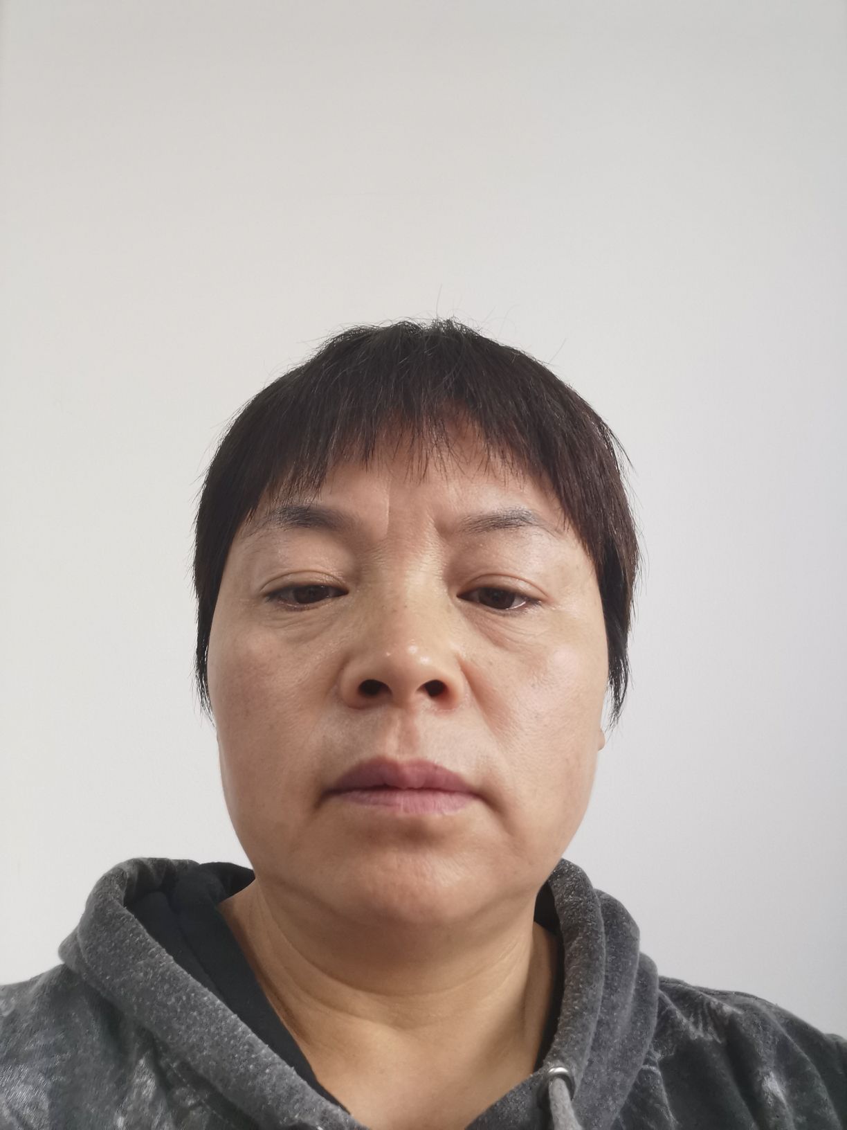 柳瑛头像