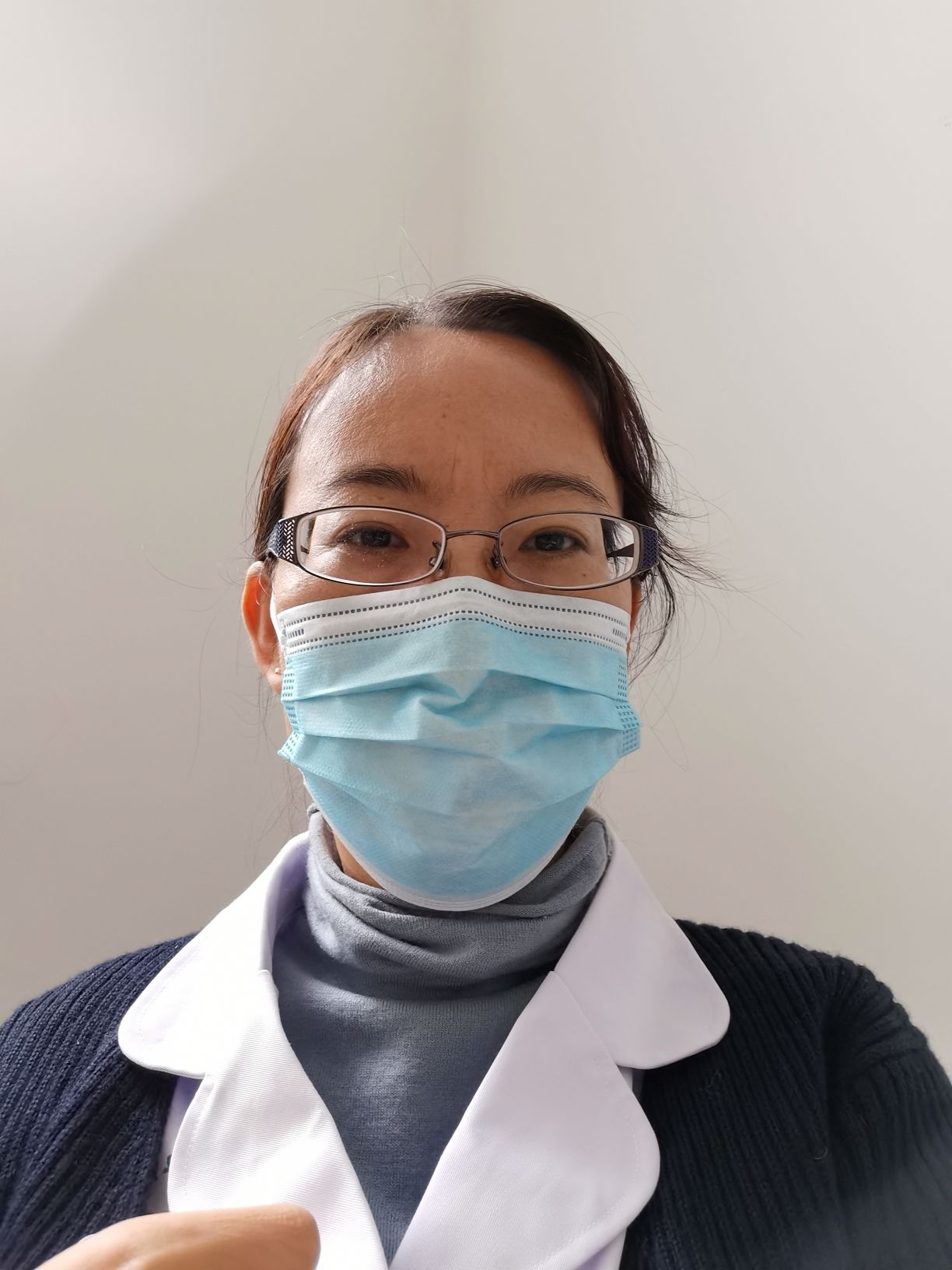 陈静头像