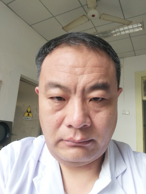 王刚头像
