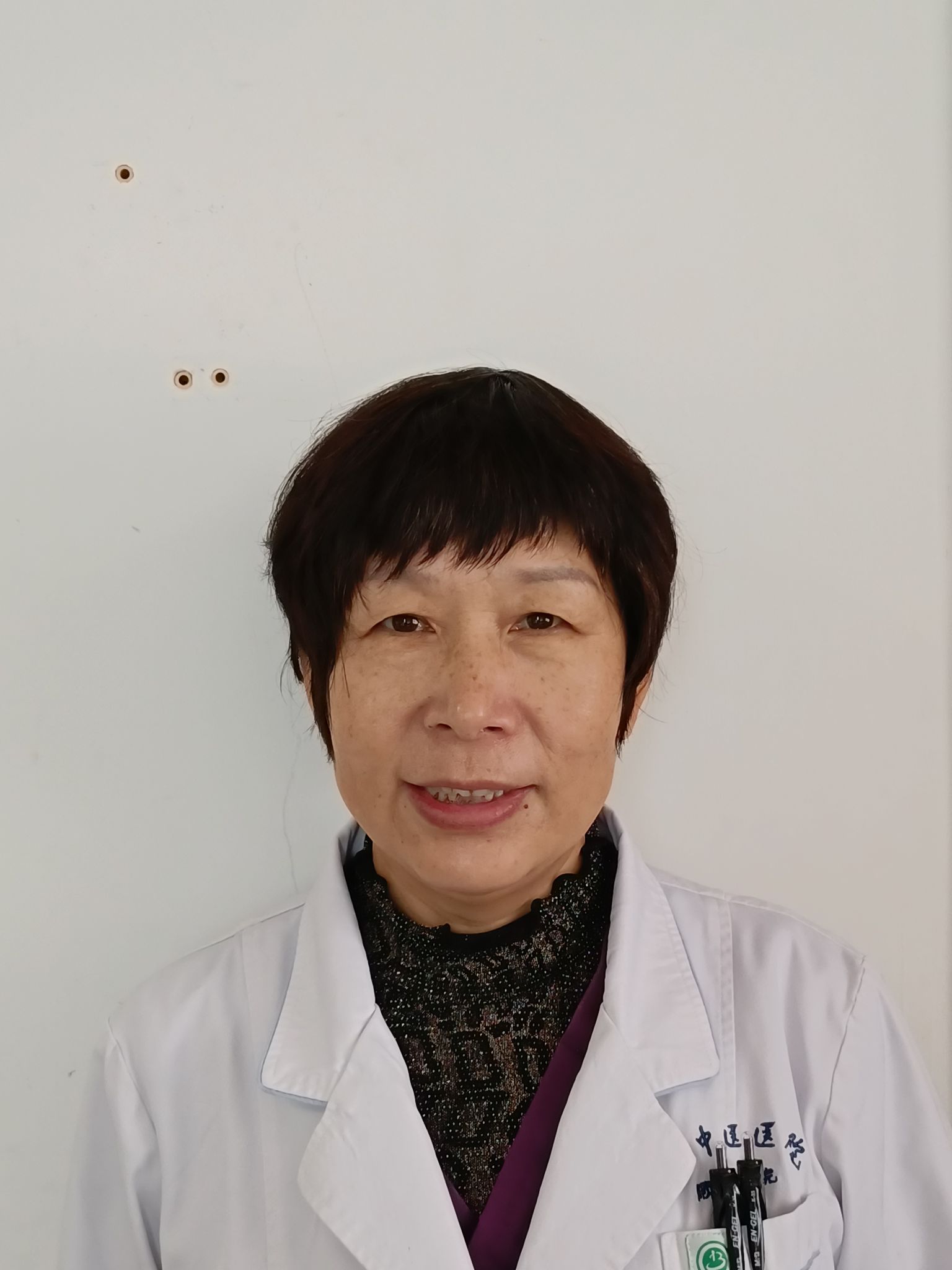 彭秋英头像