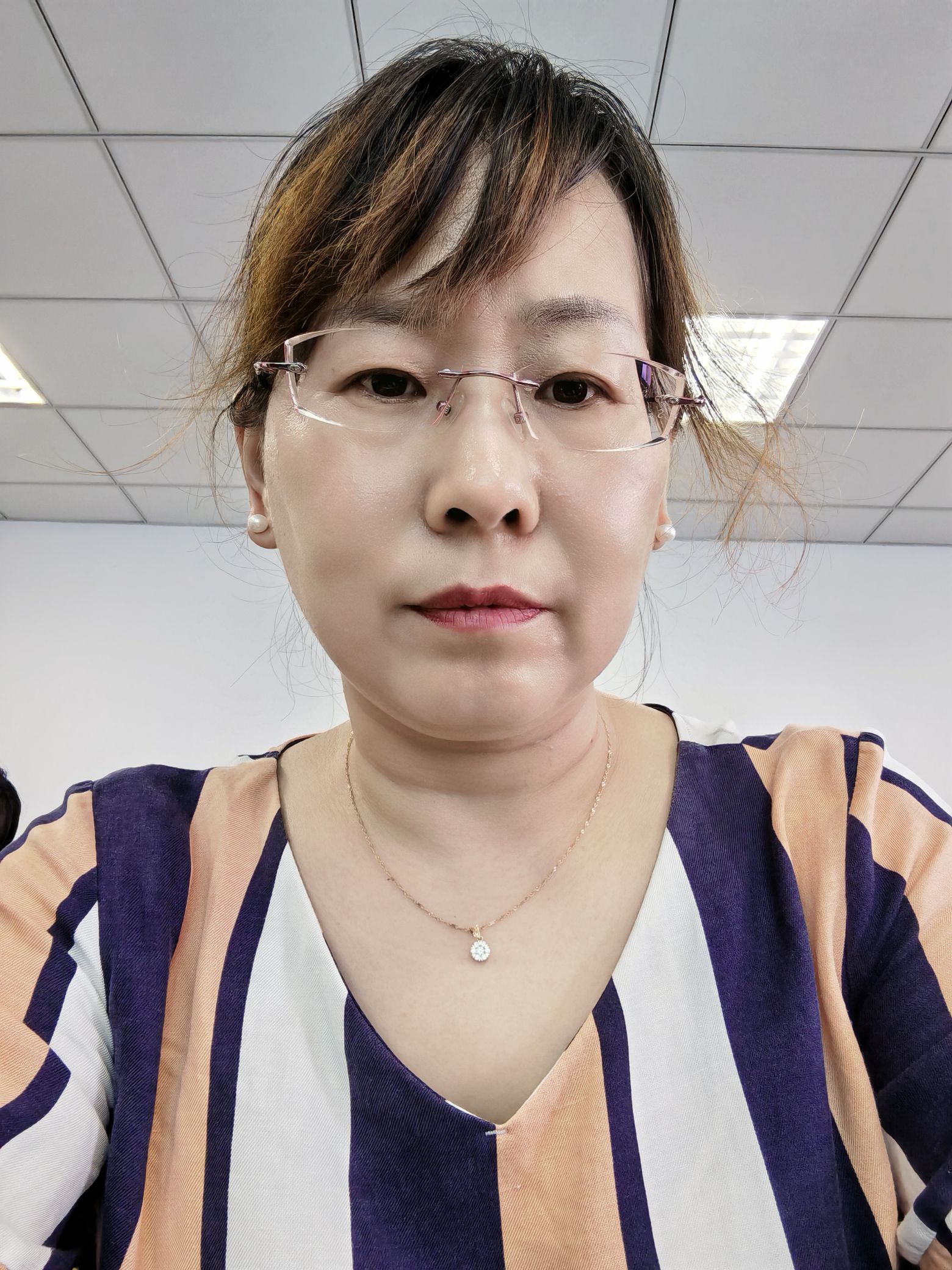 韩贤玲头像