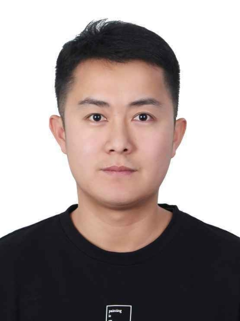 李阳头像