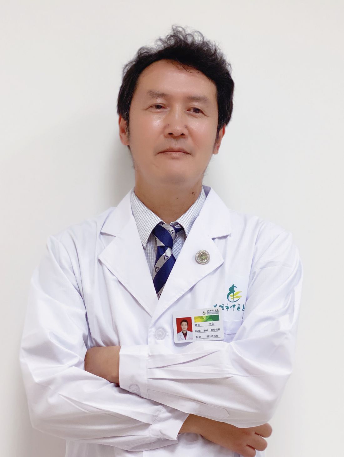 李垚头像