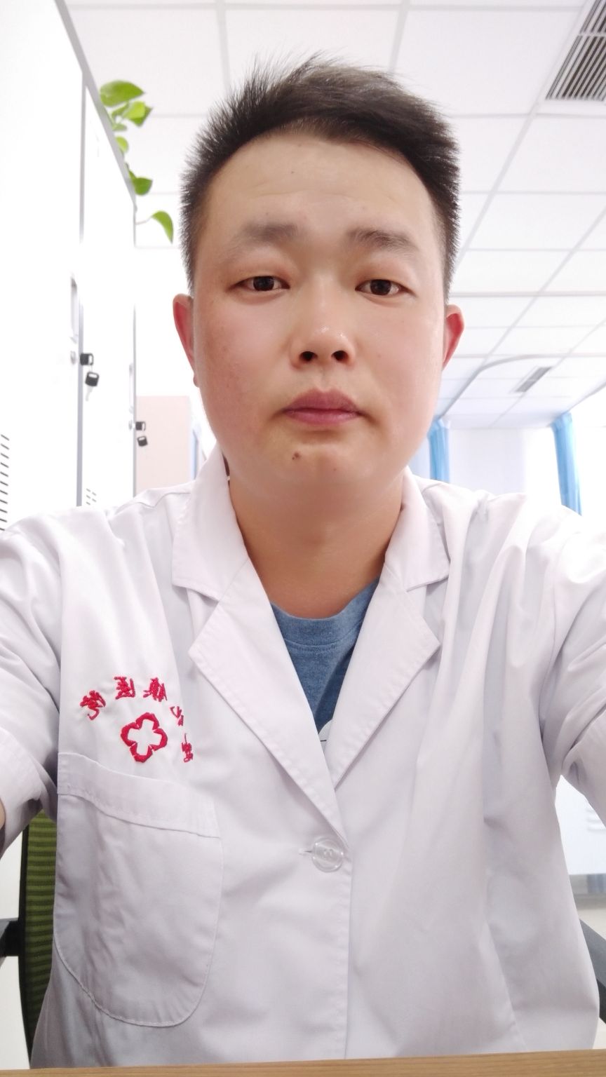 成云鹏头像