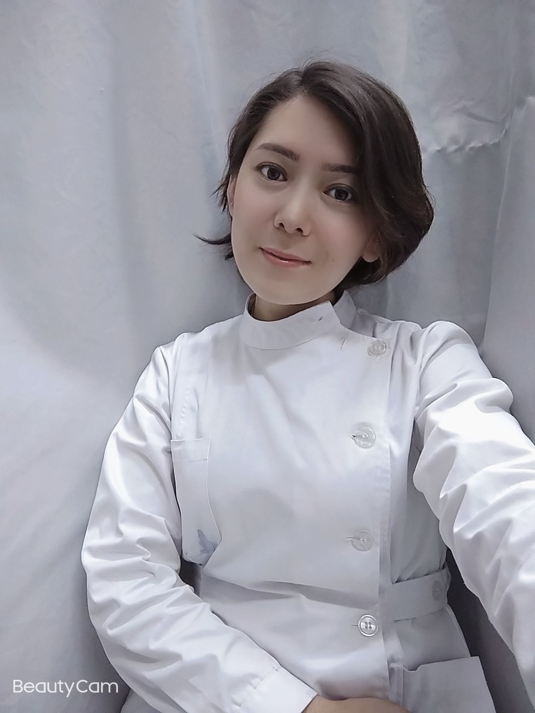 阿迪拉·库尔班头像