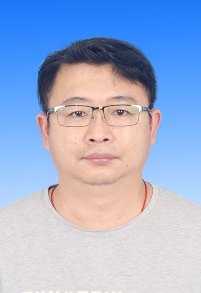 朱智勇头像