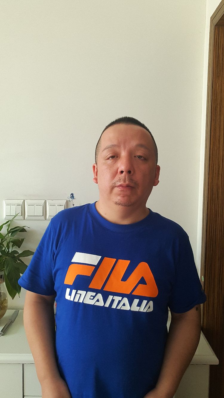 曾强头像