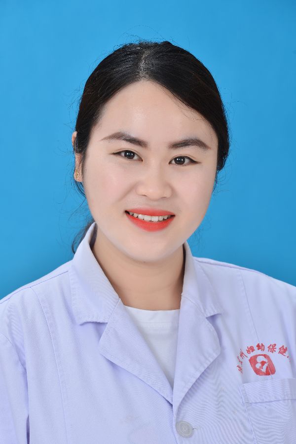 杨金秀头像
