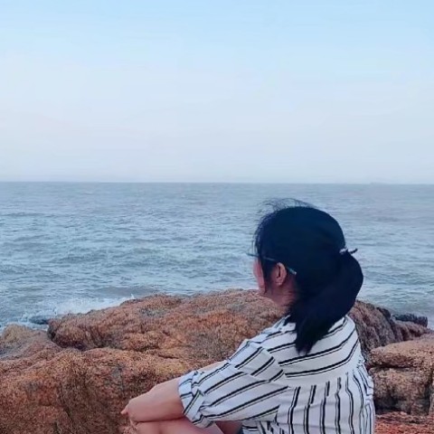 韦冬头像