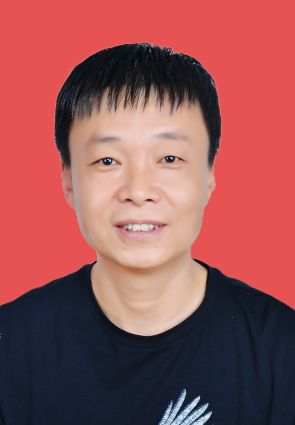 张艳泽头像