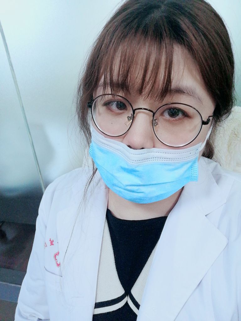 徐语鸽头像