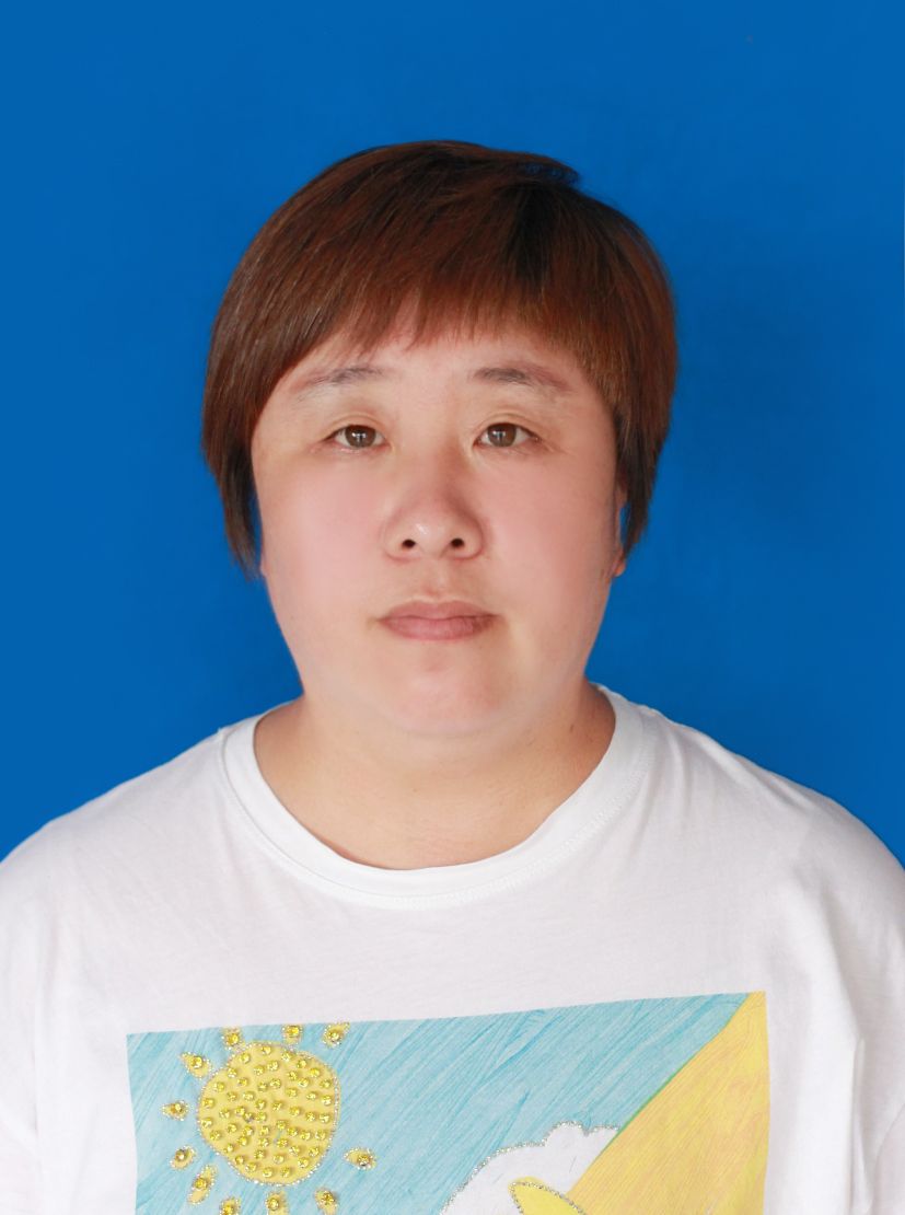 何颖头像
