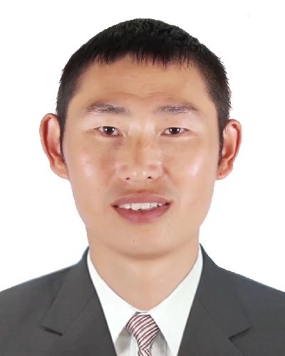 代刚头像