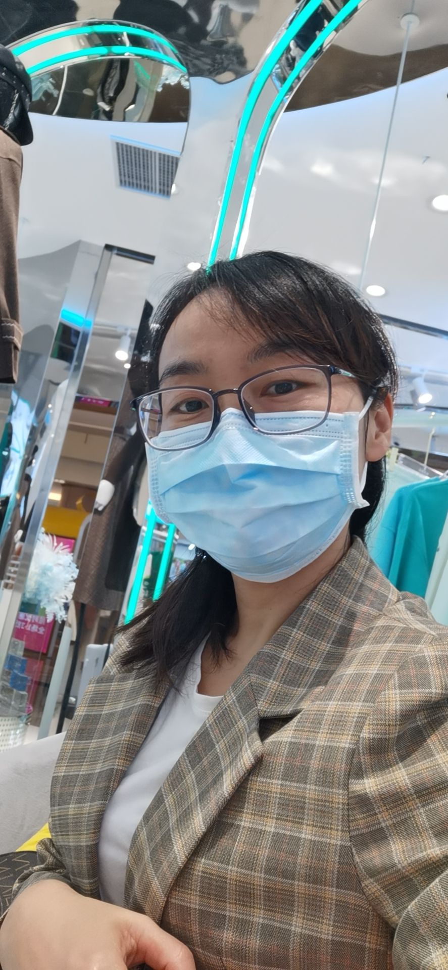 王哲头像