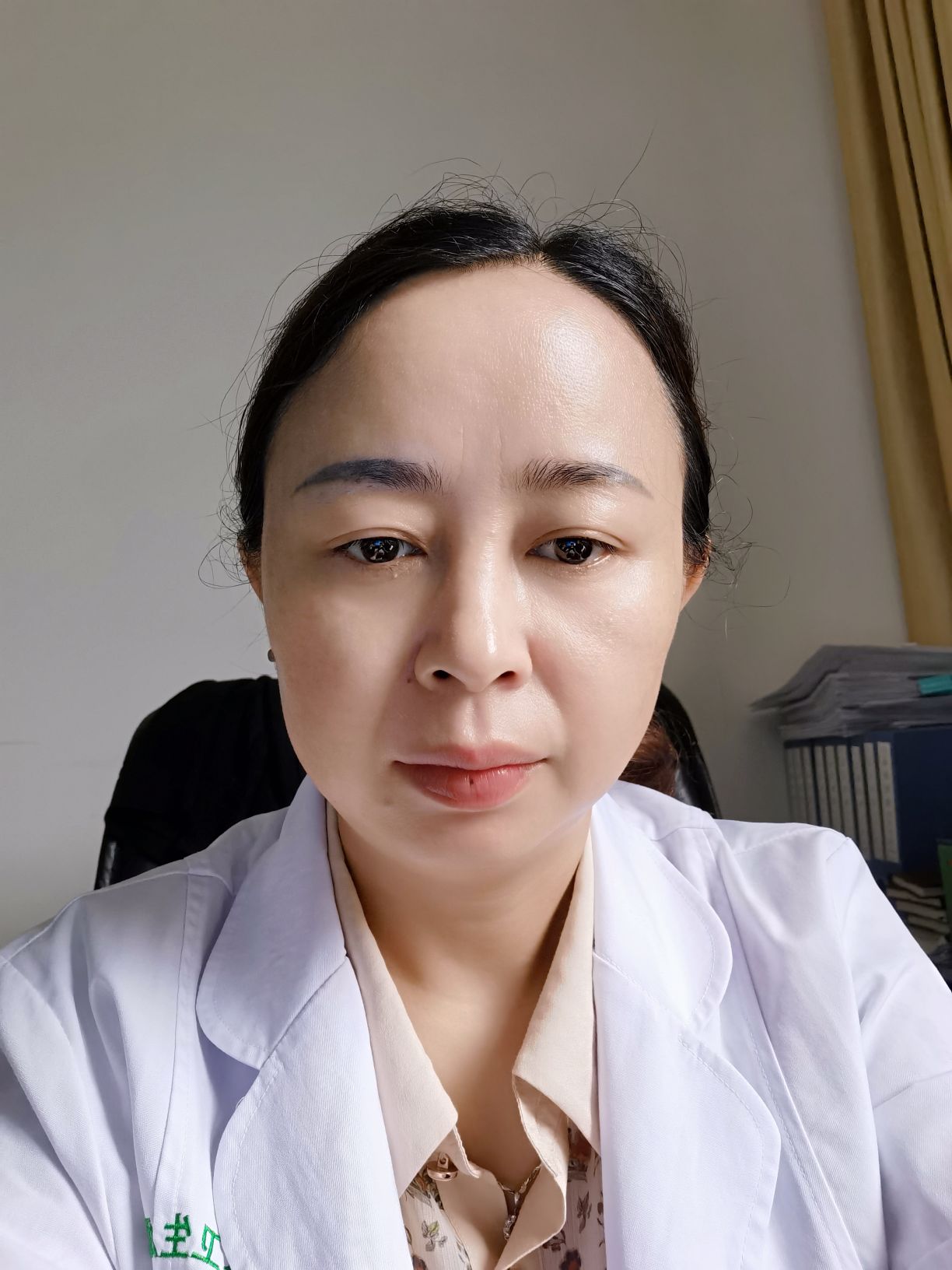 刘坤梅头像