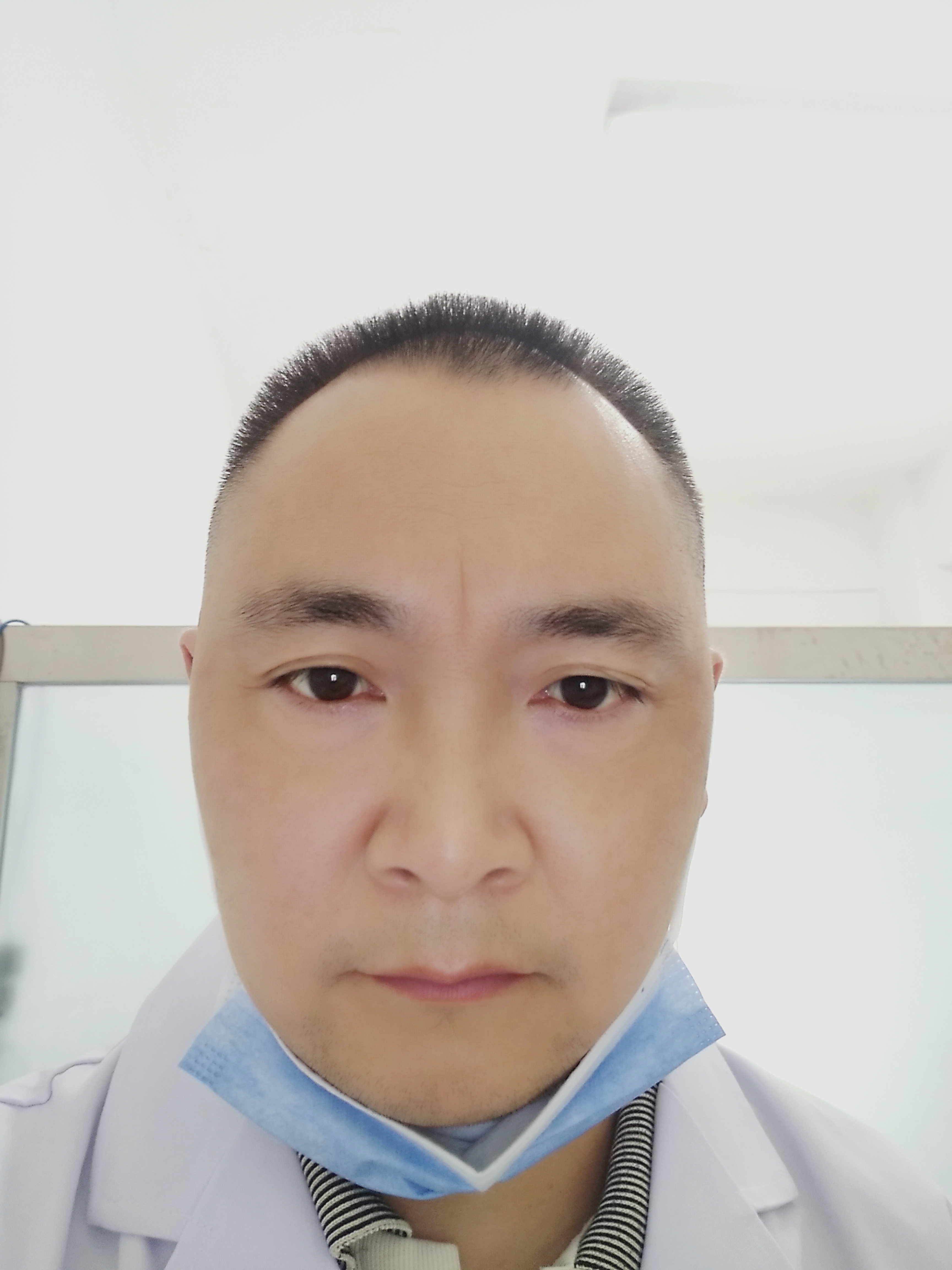 闫毅闫毅头像