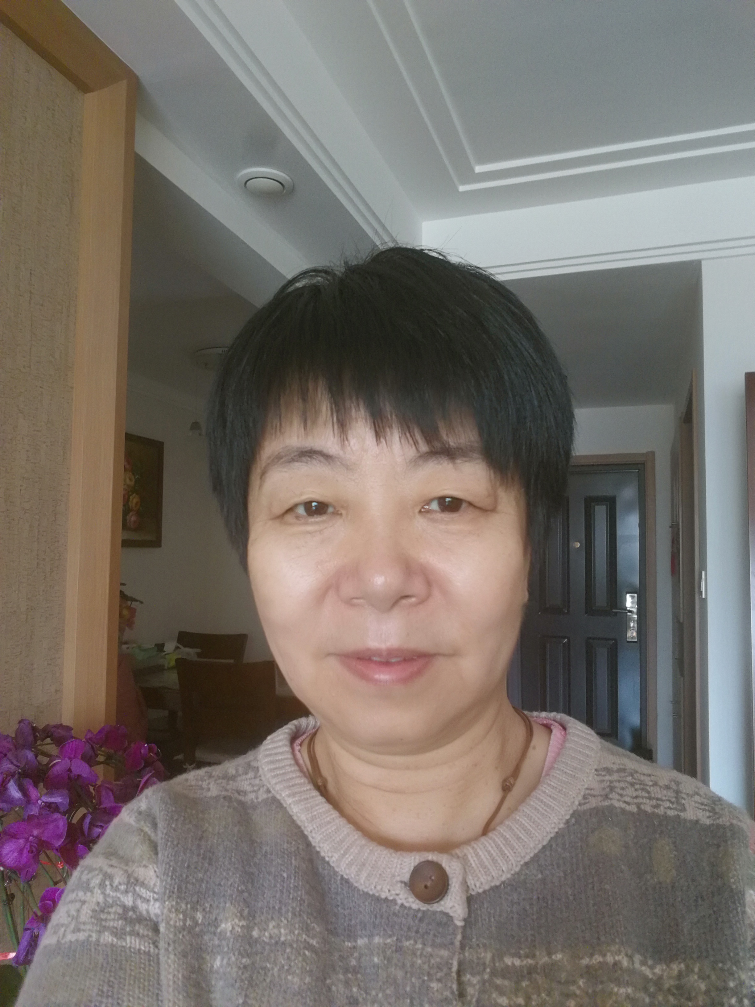 王晶头像